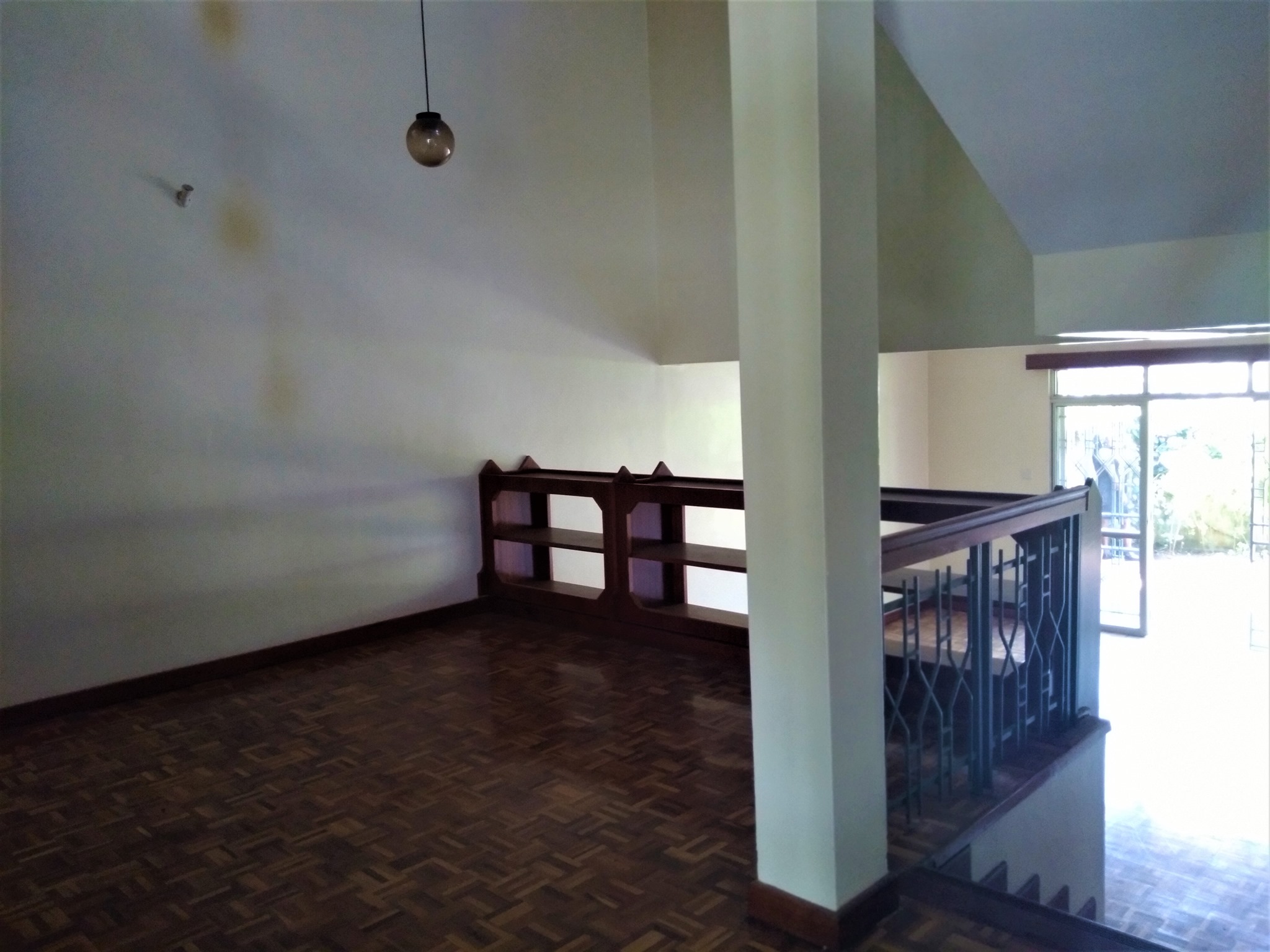 4 bedroom maisonette plus Sq in Brookside, Westlands