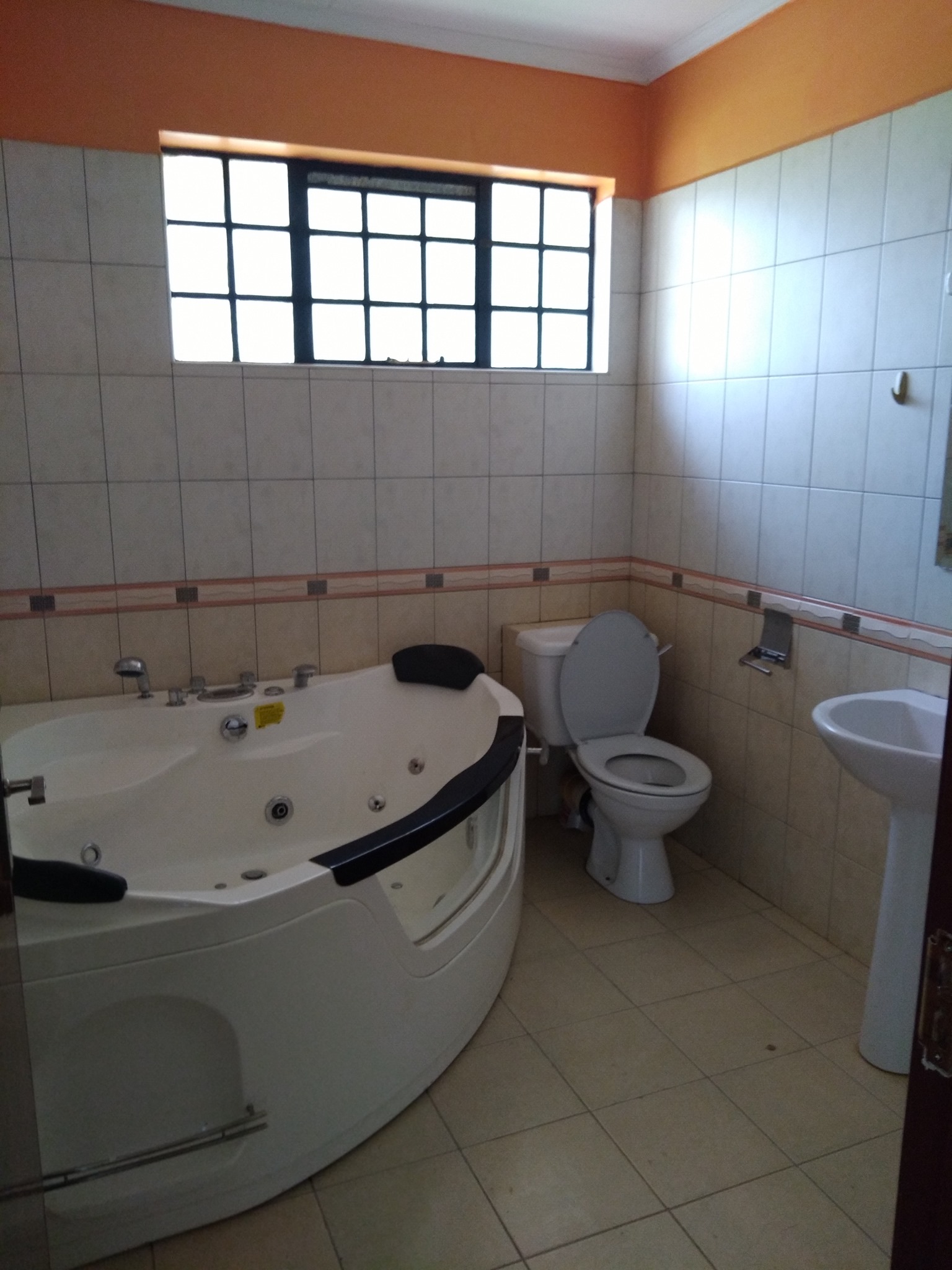 Homely 4 Bedroom Townhouse In Westlands