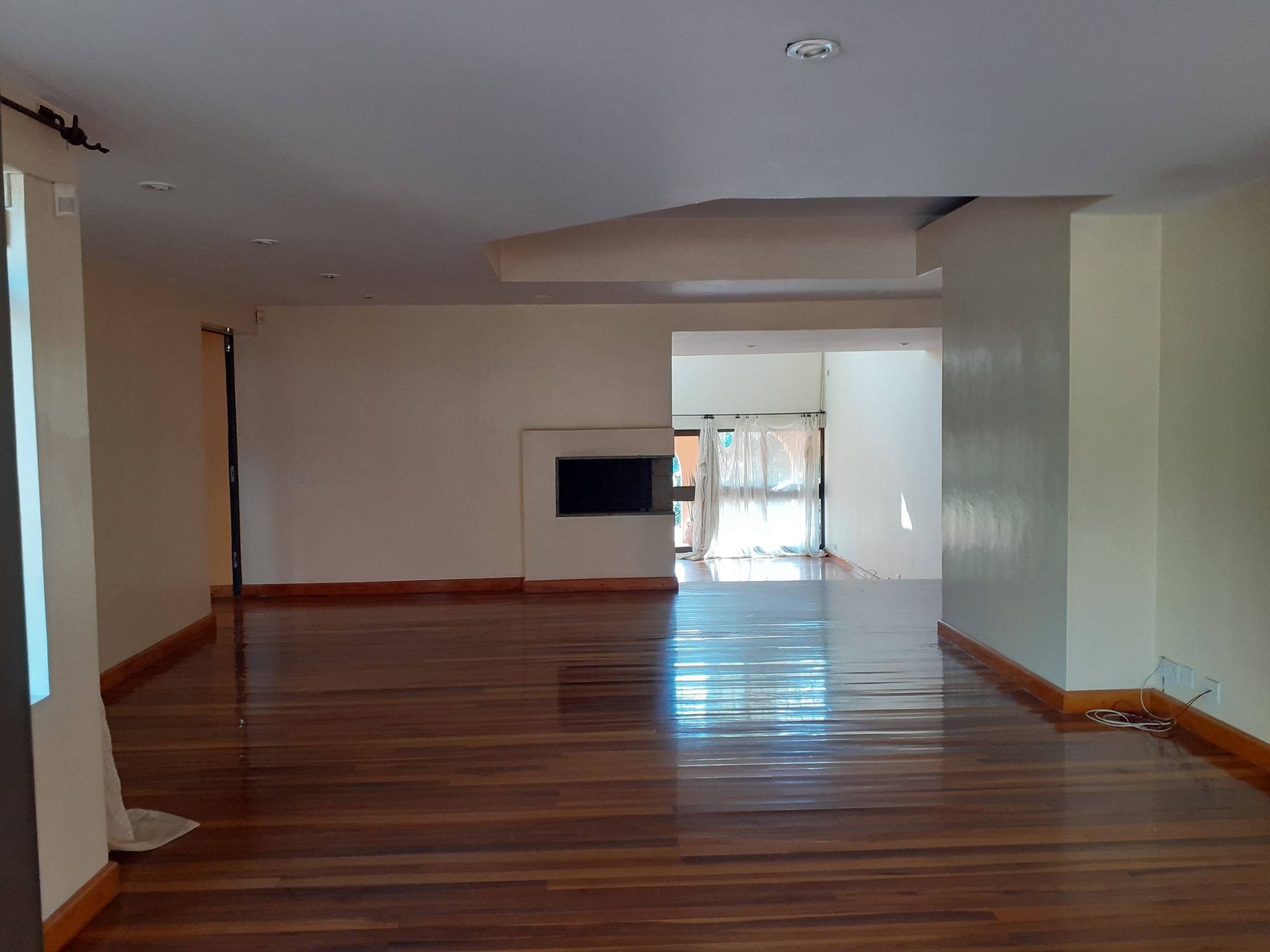 Magnificent 5 Bedroom Slope House in Thigiri