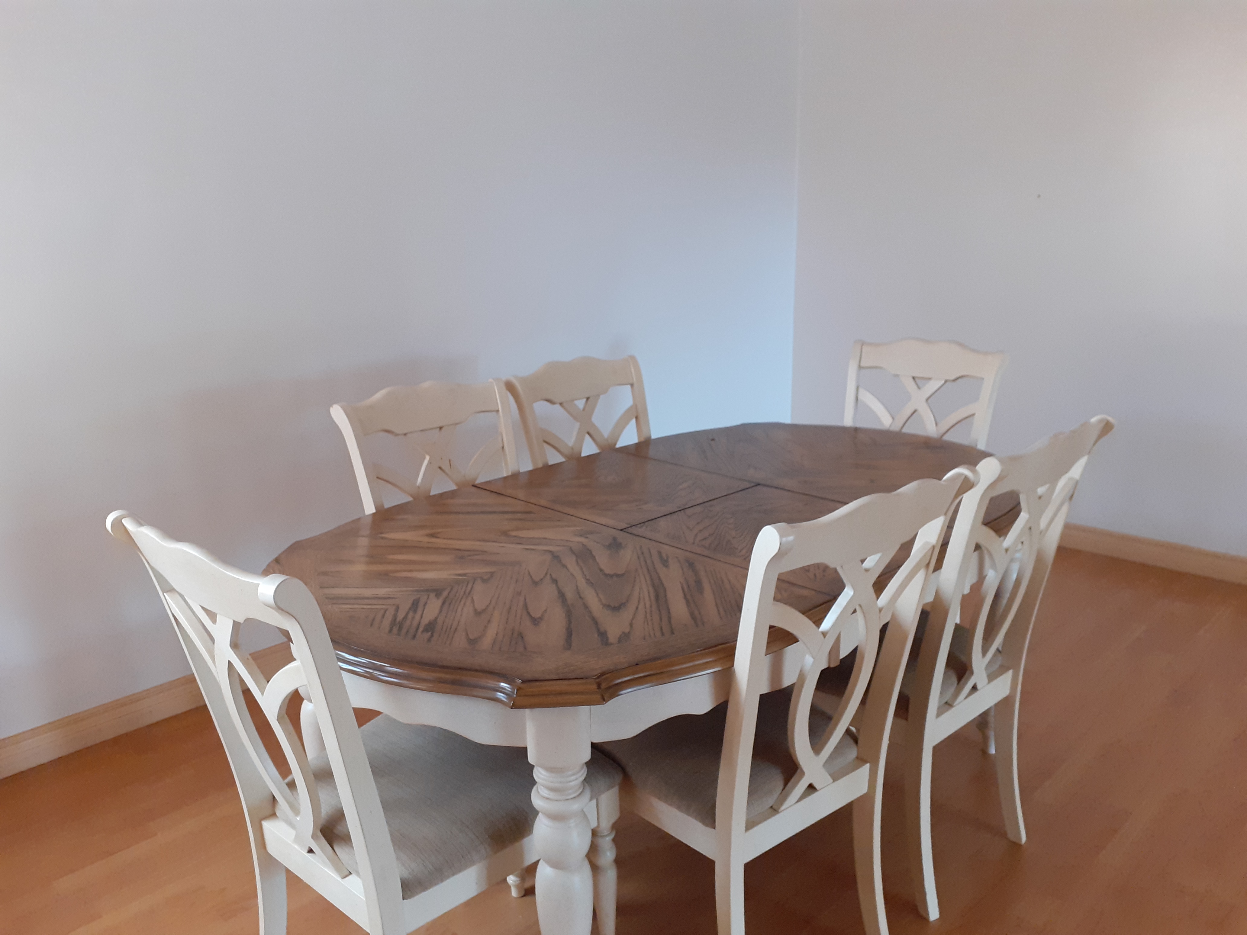 2 Bedroom Furnished Apartment In Westlands (Brookside Gardens)