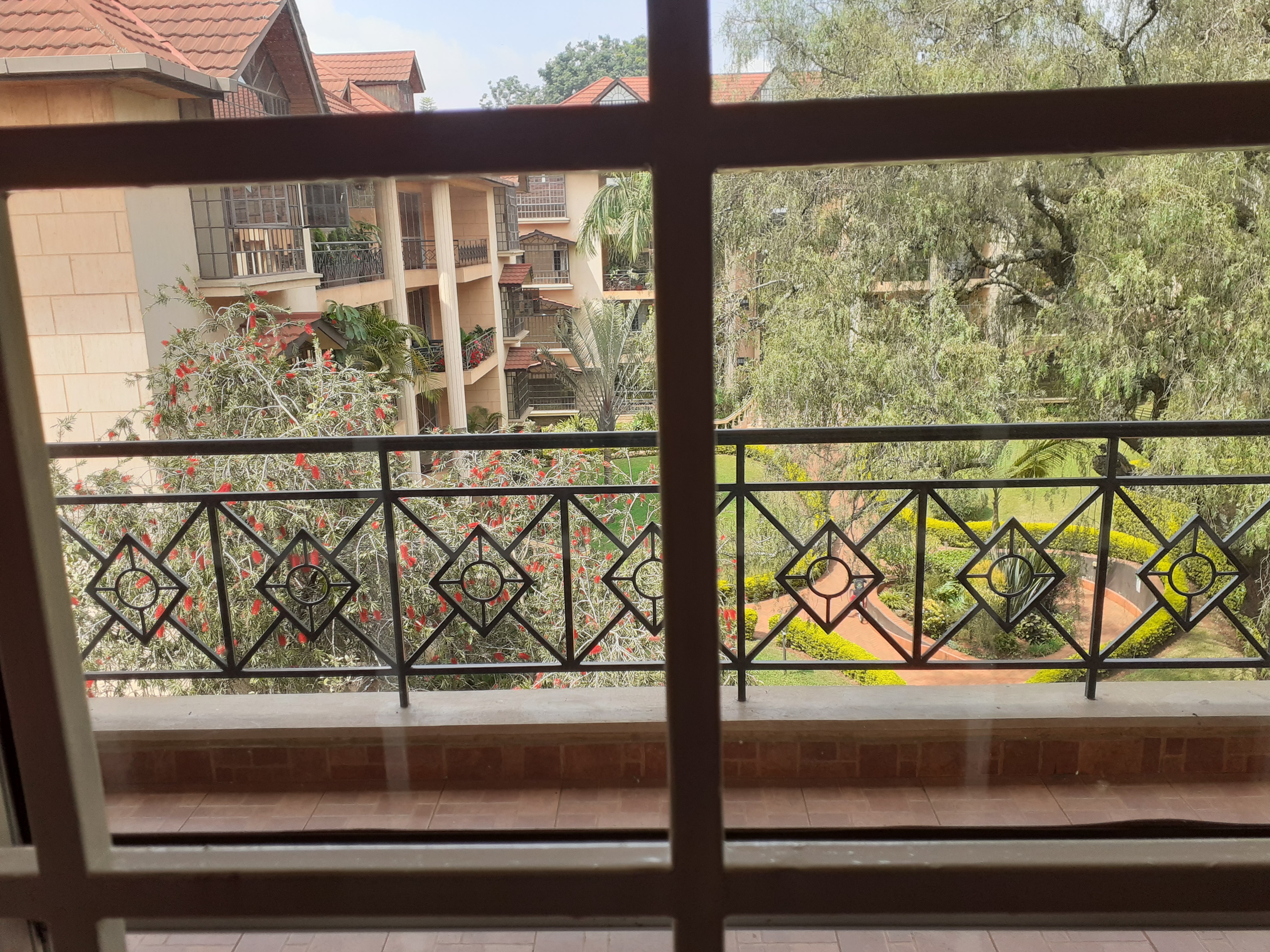 4 bedroom plus DSQ DUPLEX penthouse in Lavington