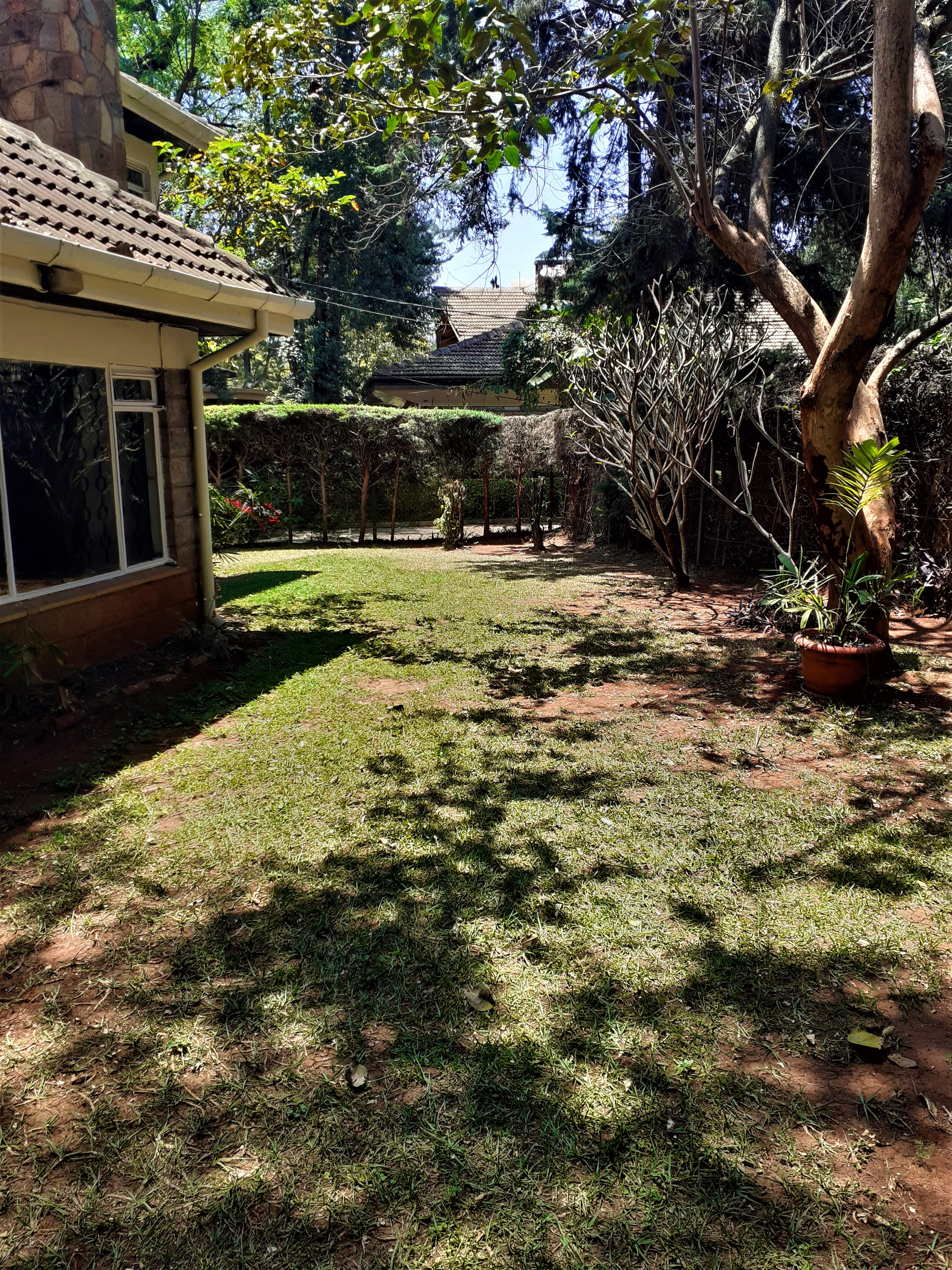 Unfurnished 4 Bedroom plus Sq Townhouse In Lavington area