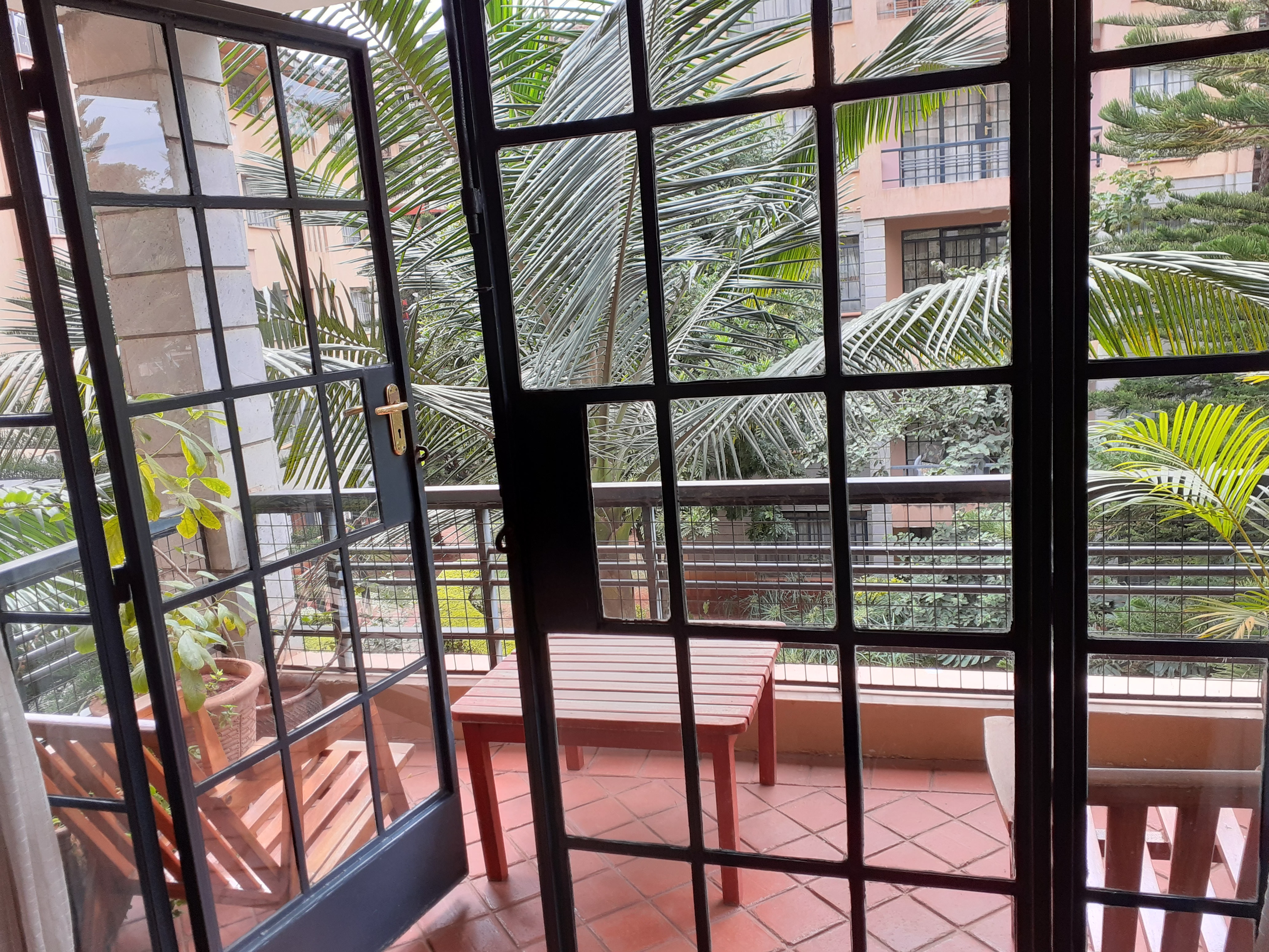 2 Bedroom furnished and serviced Apartment in Lavington