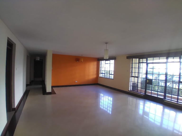 Unfurnished 3 Bedroom Plus Dsq Apartment