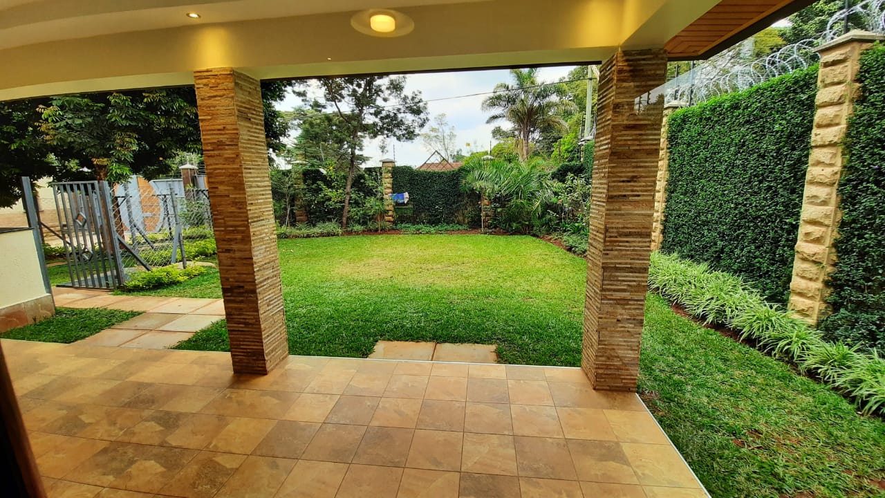 5 Bedroom House in Lavington