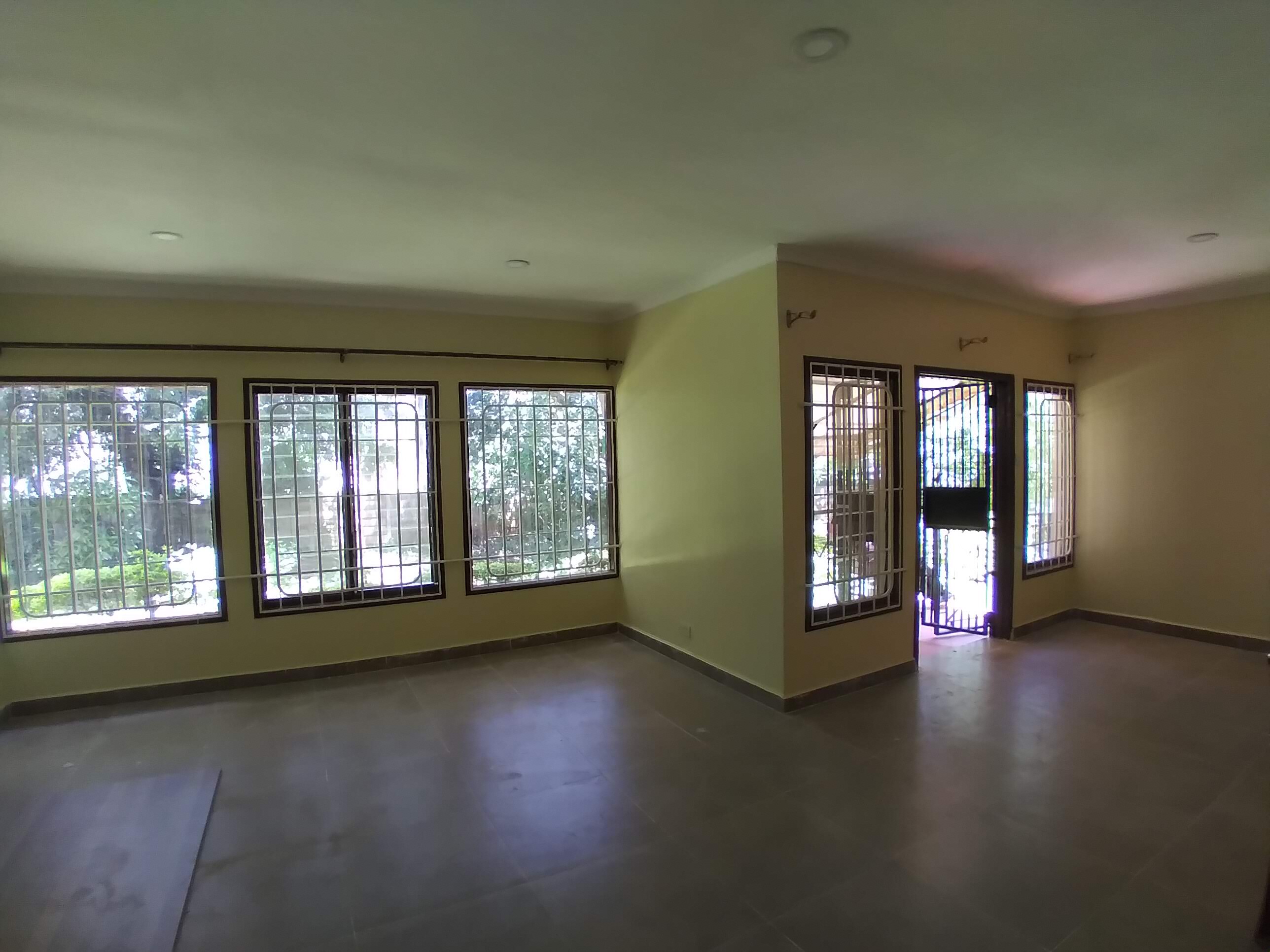 Unfurnished 3 Bedroom plus Dsq Cottage in Lavington area.
