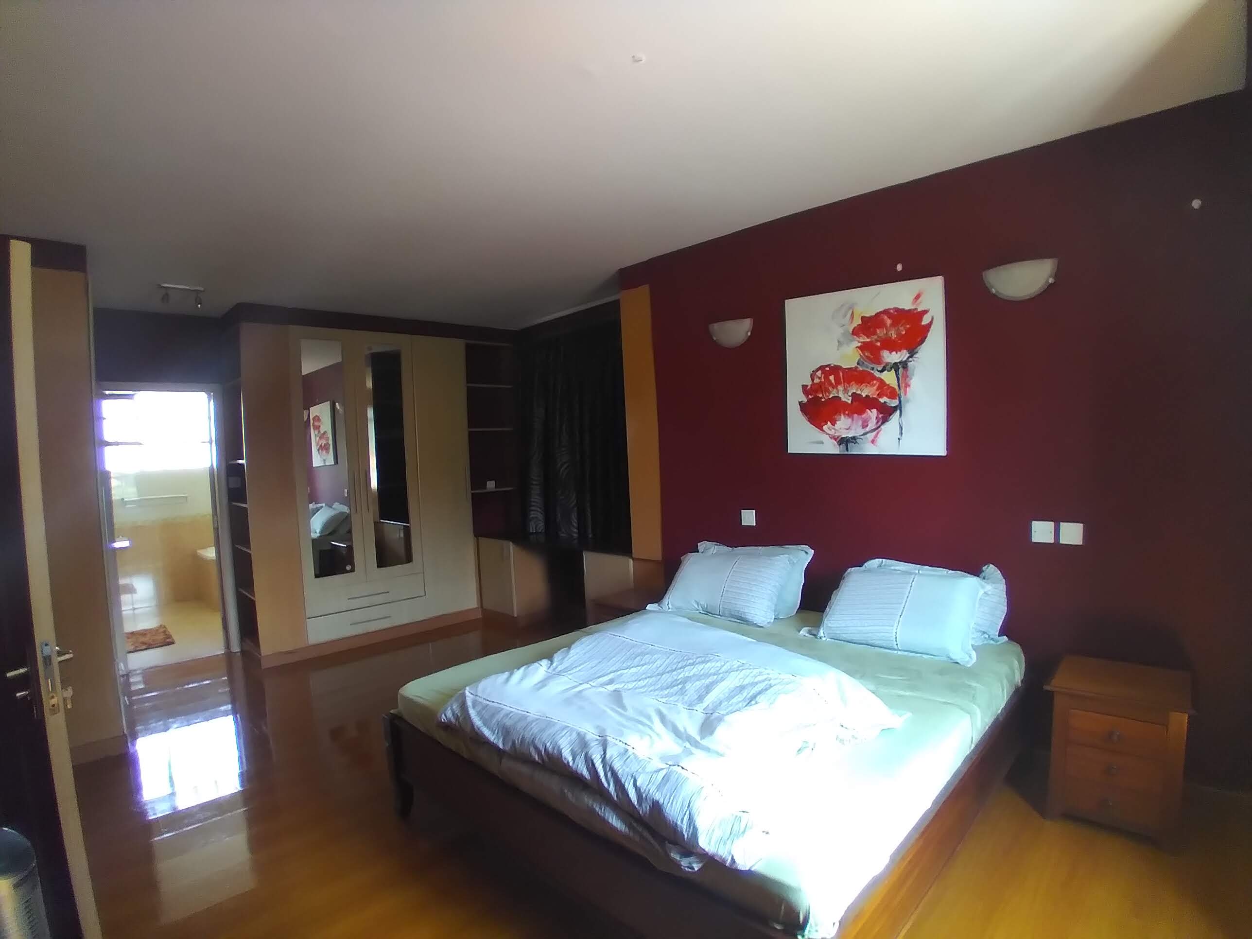 3 Bedroom Furnished Apartment