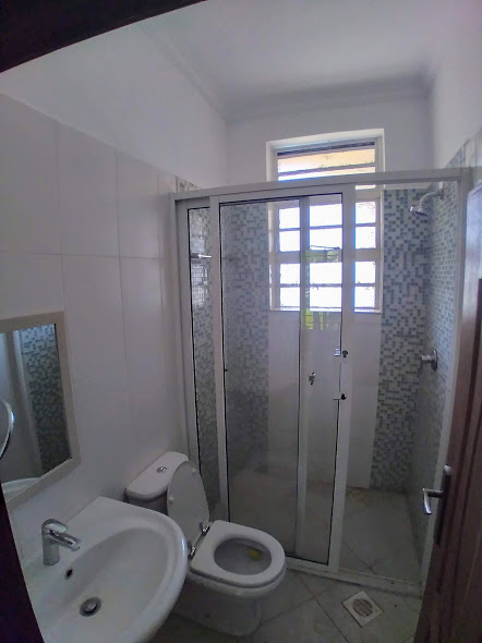 5 Bedroom House for rent