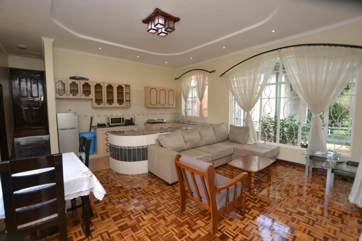 2 Bedroom Furnished Cottage in Lavington