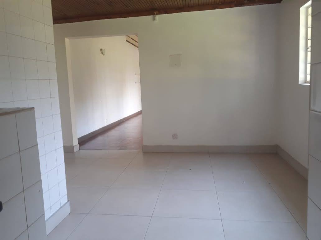 5 Bedroom House in Spring Valley
