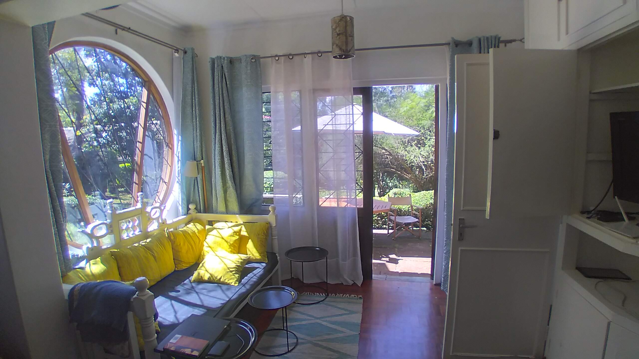 Charming Furnished Cottage 