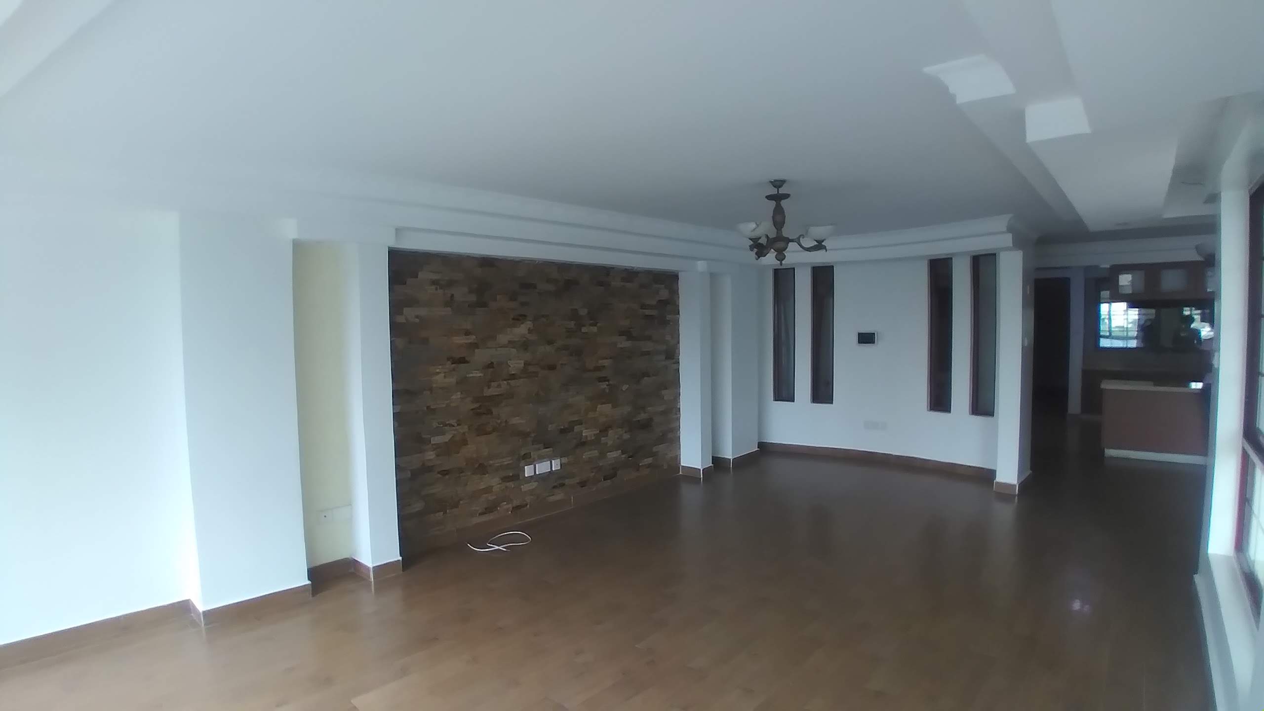 Unfurnished 3 Bedroom plus Dsq Apartment in Kilimani