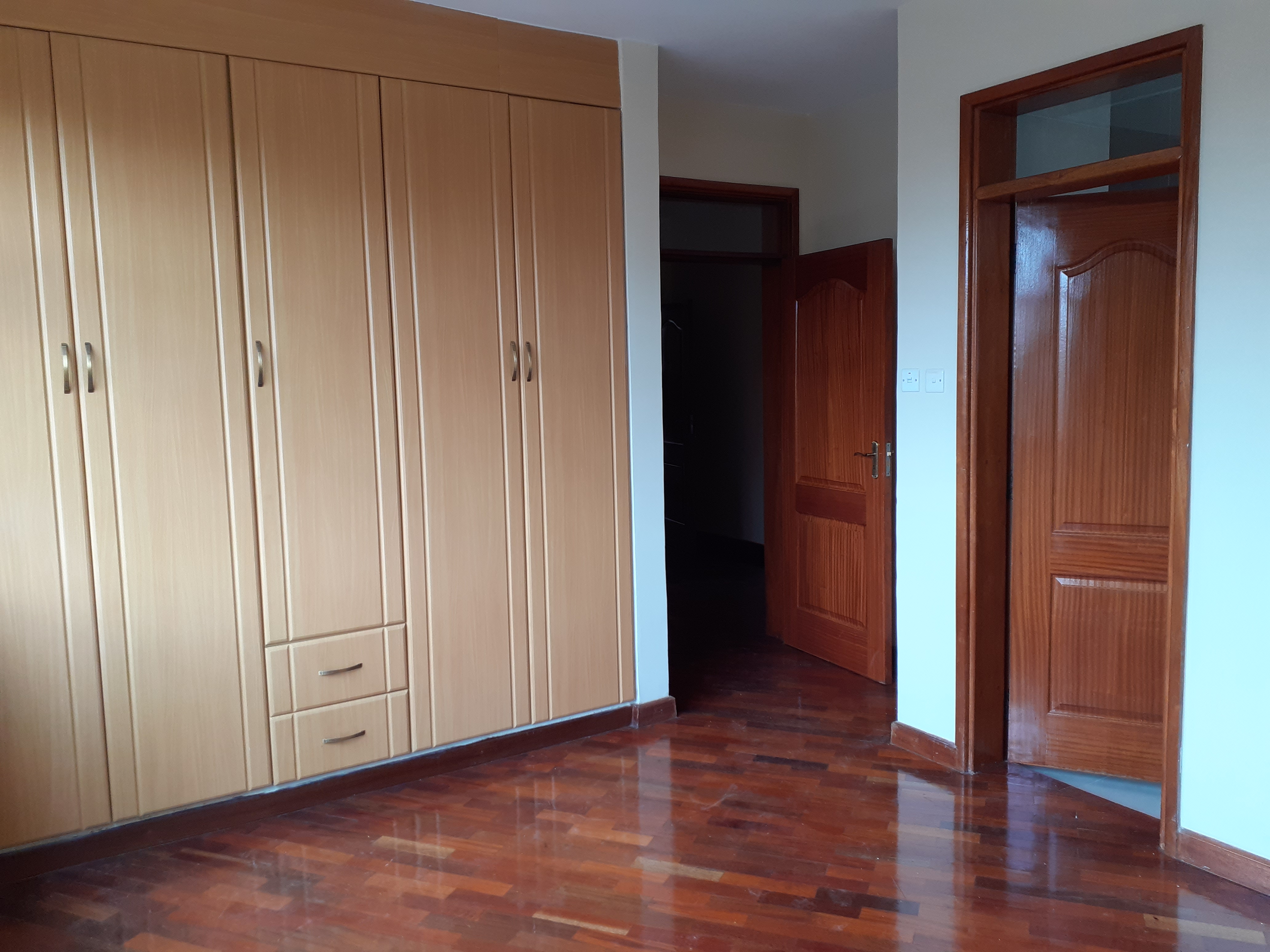 Unfurnished 2 Bedroom Apartment in Kilimani