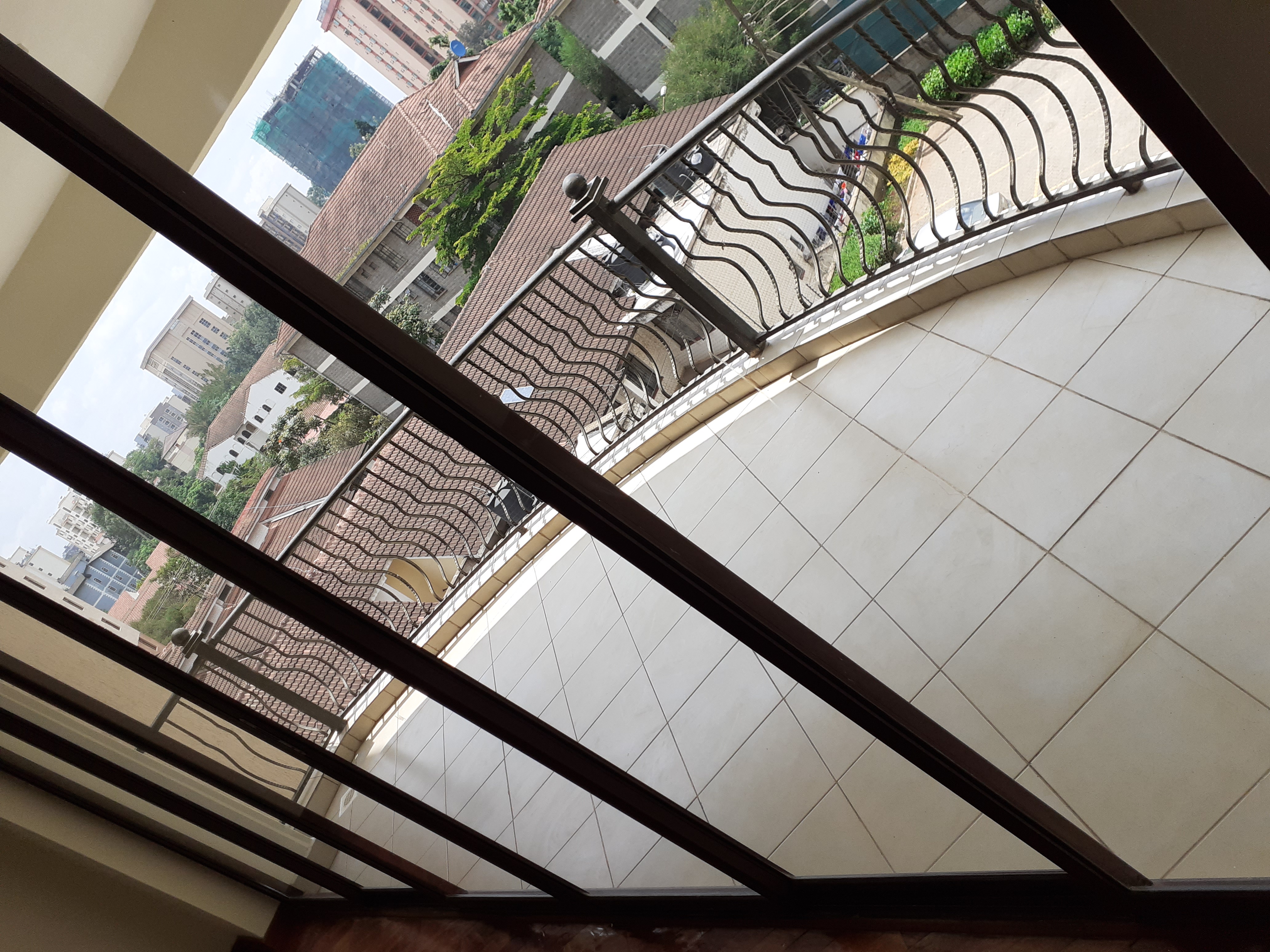 Unfurnished 2 Bedroom Apartment in Kilimani