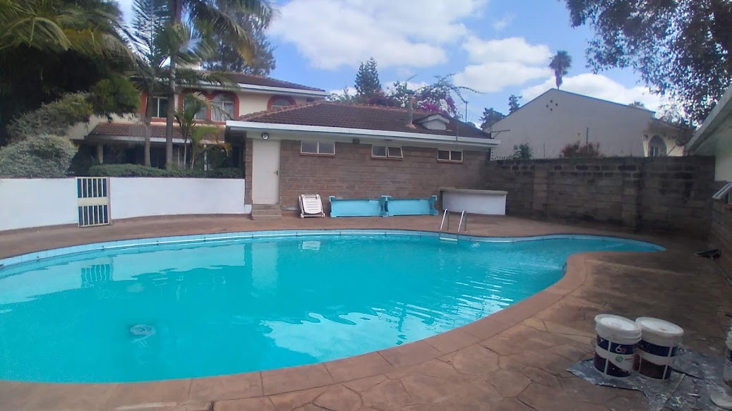 4 Bedroom Townhouse in Riverside