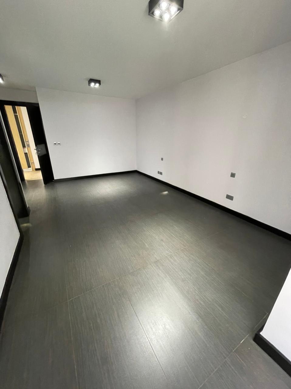 3 Bedroom Apartment in Riverside