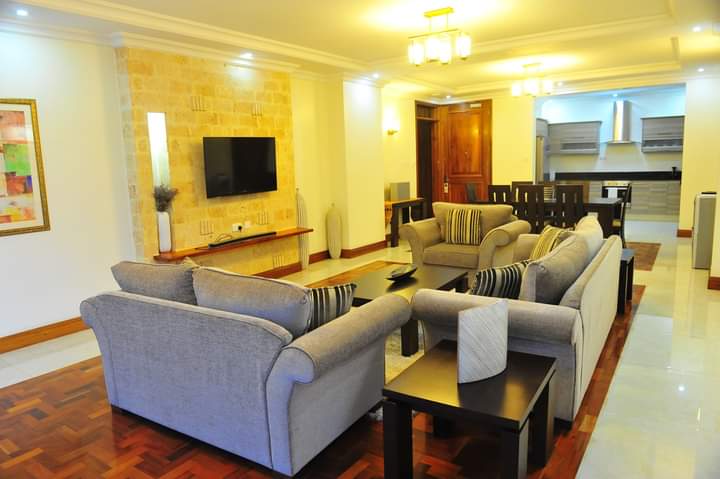 Unfurnished 2 Bedroom Apartment in Riverside Drive
