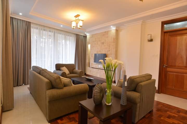 Unfurnished 2 Bedroom Apartment in Riverside Drive
