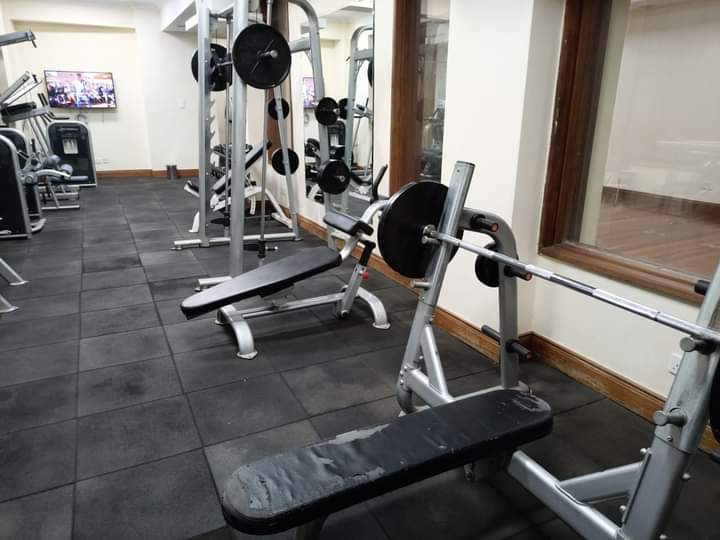Unfurnished 2 Bedroom Apartment in Riverside Drive