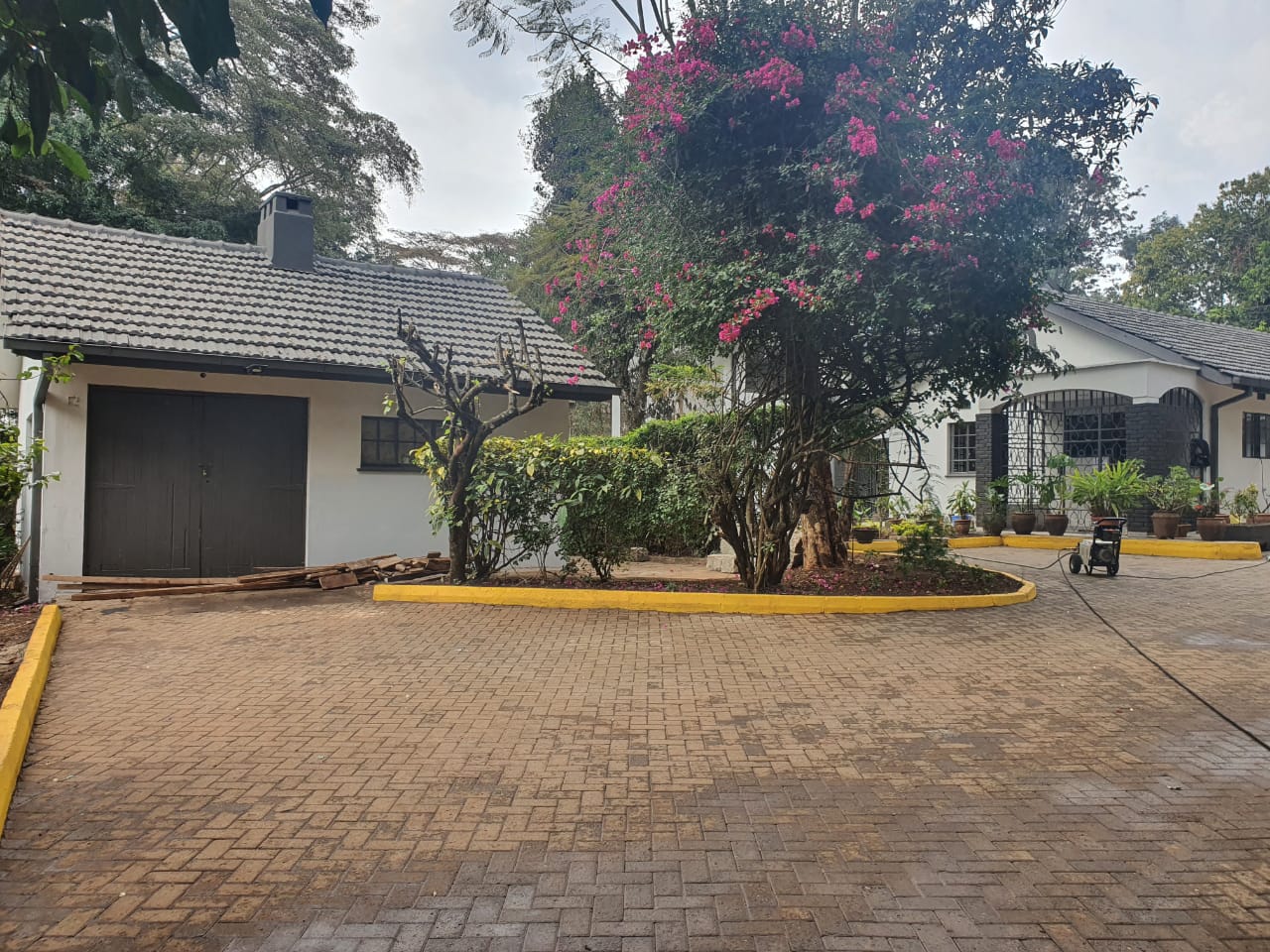5 Bedroom House in Lavington Area