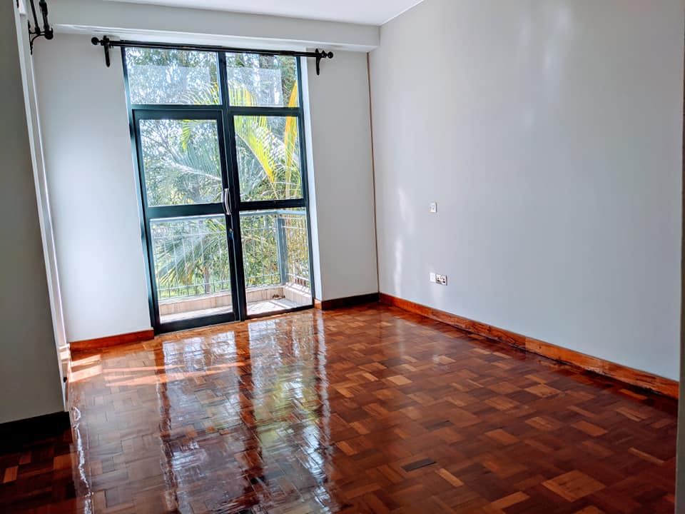 3 BEDROOM DUPLEX IN LAVINGTON