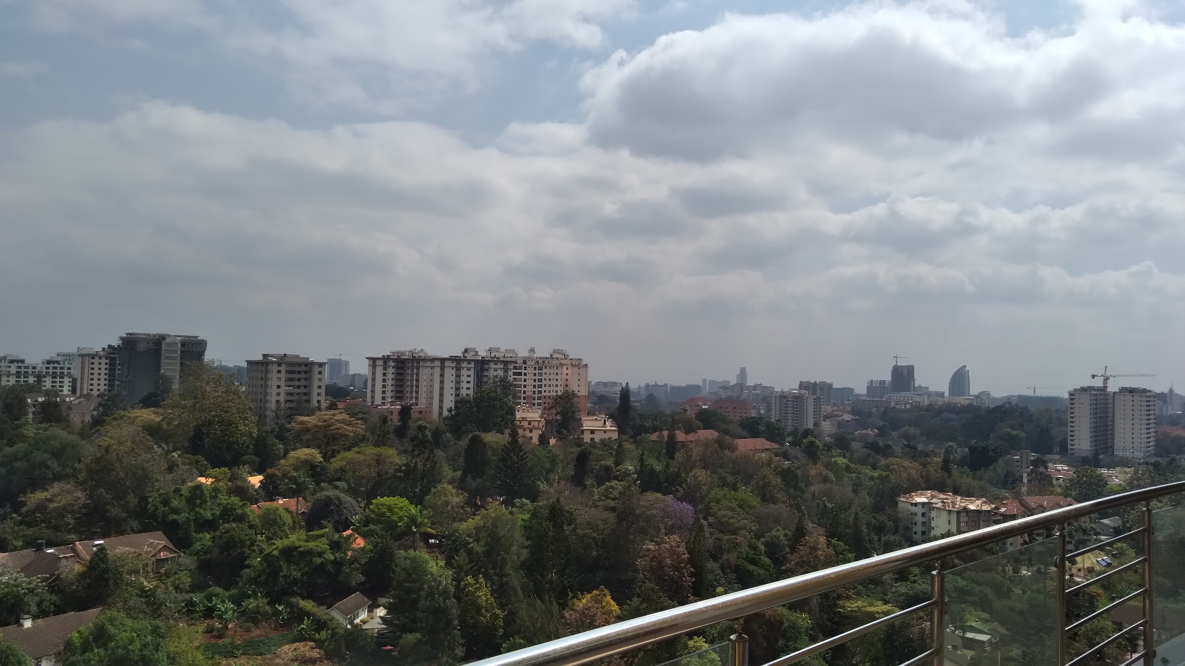5 BEDROOM PENTHOUSE  IN LAVINGTON