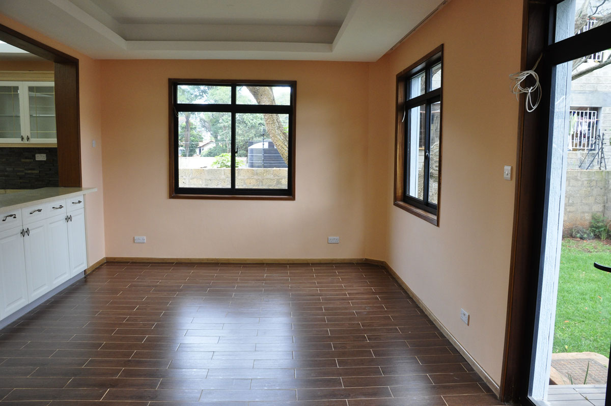 Executive 5 Bedroom Townhouse 