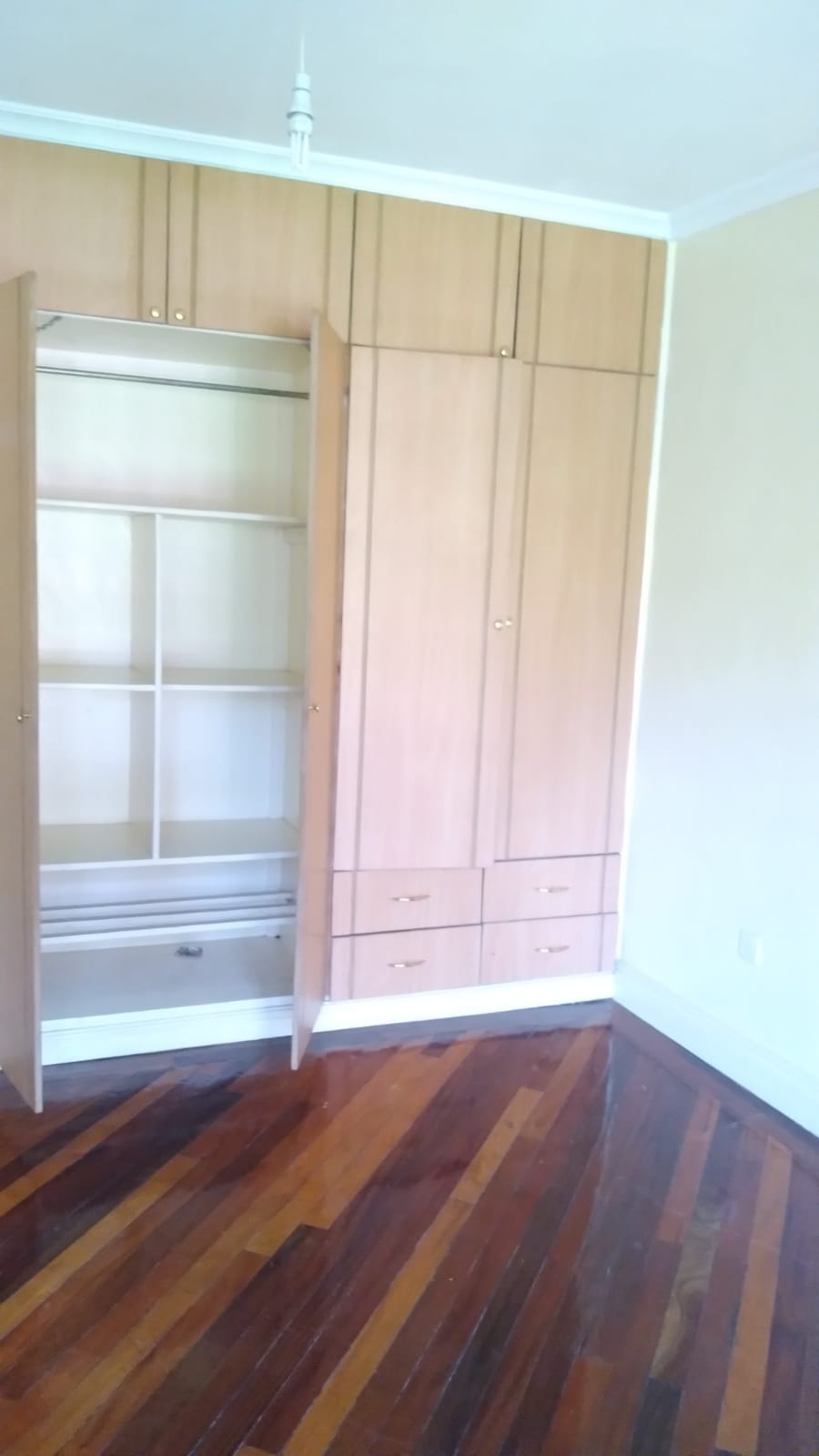 Unfurnished 3 Bedroom Apartment in Kilimani