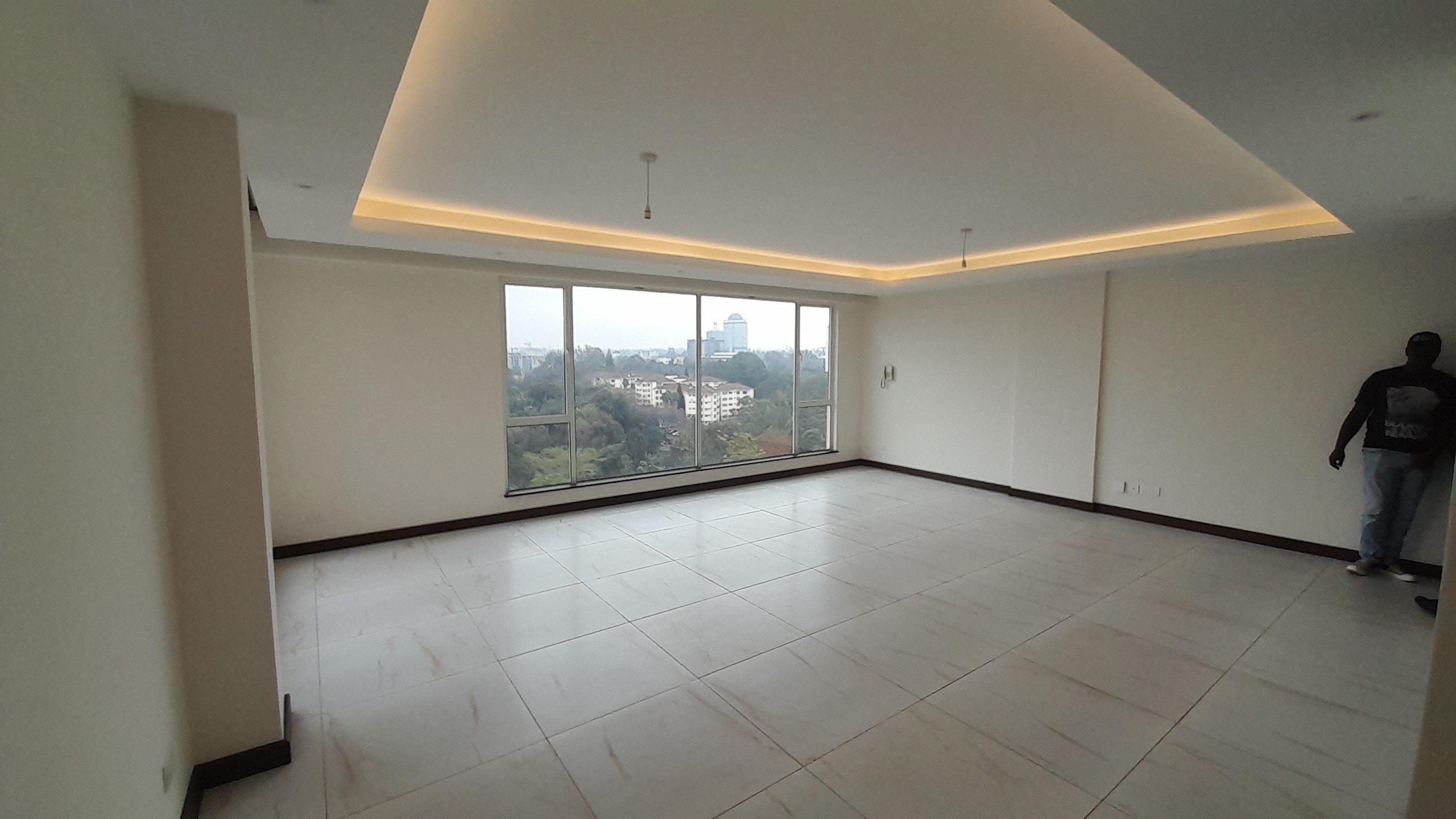 3Br unfurnished apartment in Westlands