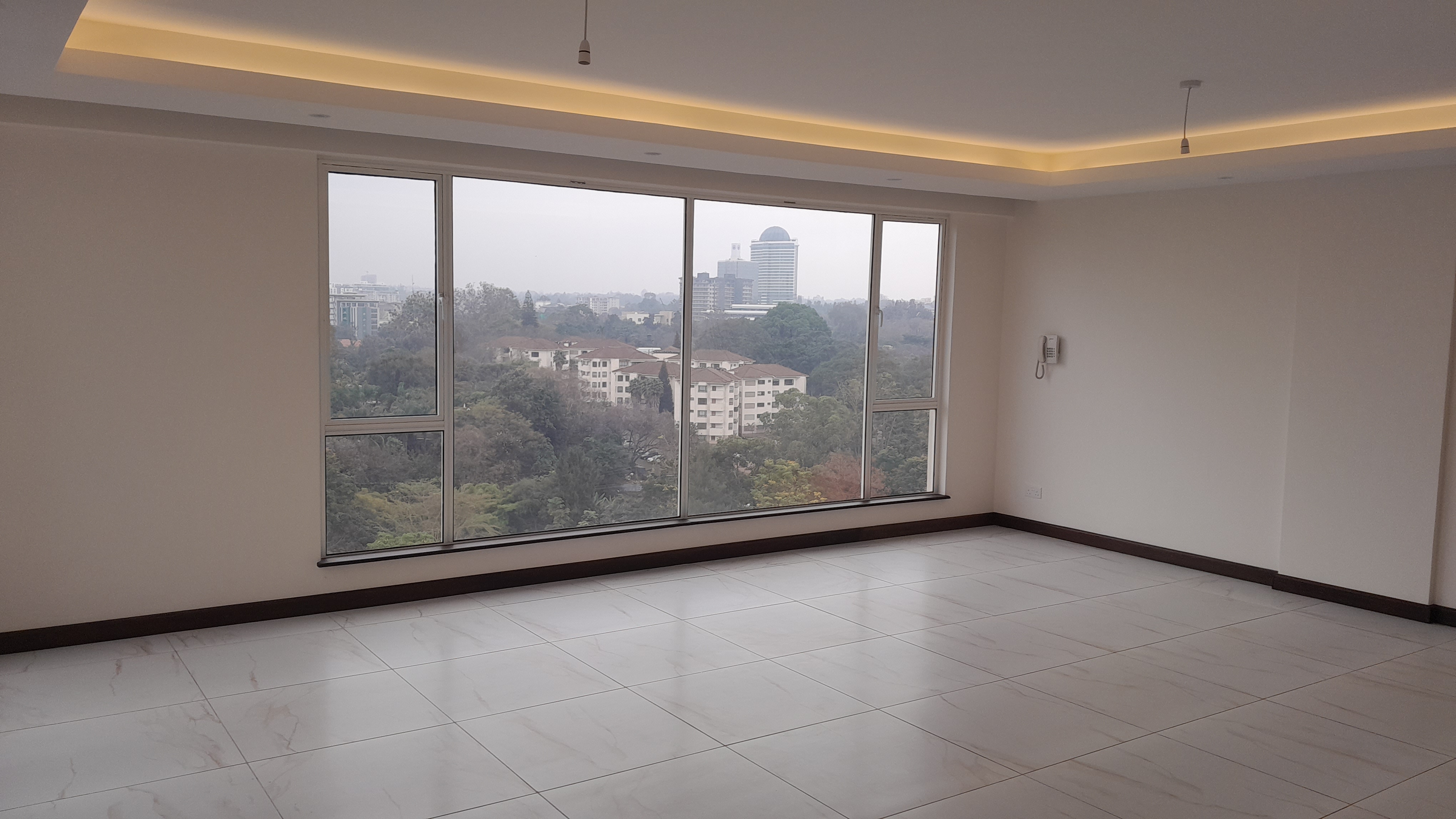 3Br unfurnished apartment in Westlands