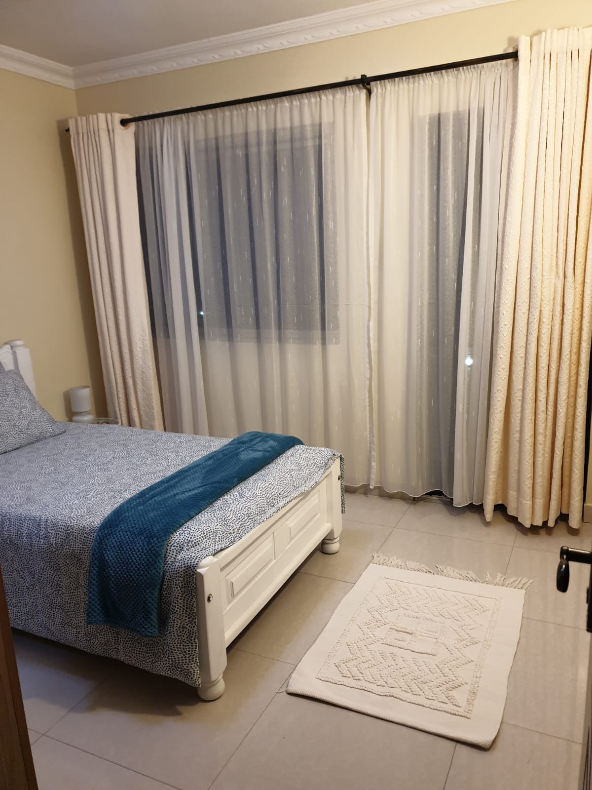 3Br fully furnished apartment in Kilimani,150k