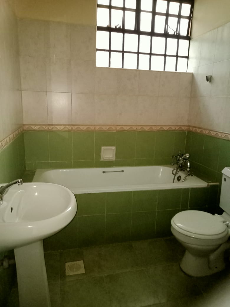 3Br apartment available in Lavington