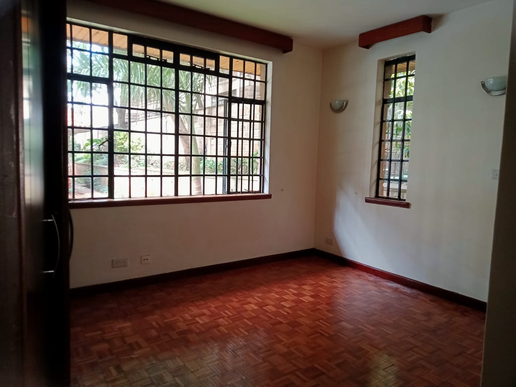 3Br apartment available in Lavington
