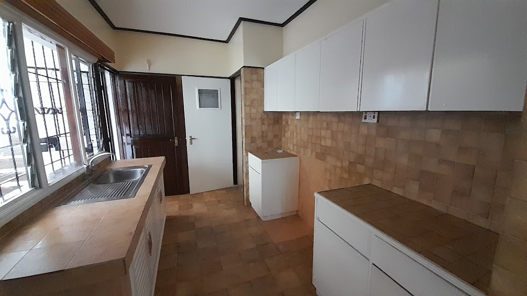 4 Bedroom plus dsq Maisonette in Kileleshwa