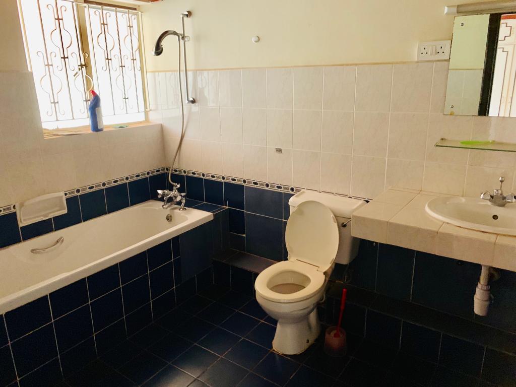 5Br house available for rent in Spring Valley