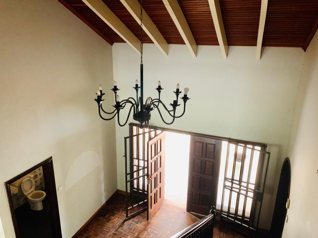 5Br house available for rent in Spring Valley