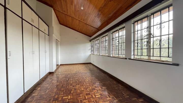 4 Bedroom standalone House in Thigiri