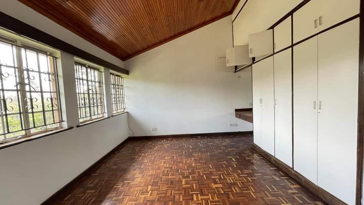 4 Bedroom standalone House in Thigiri