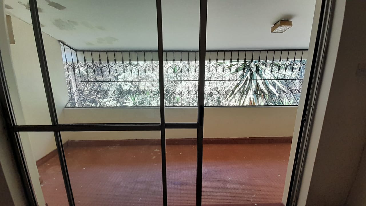 4Br +Dsq townhouse available for rent on Peponi Road