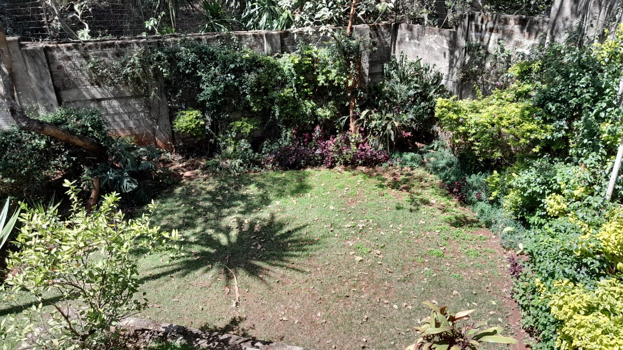 4Br +Dsq townhouse available for rent on Peponi Road