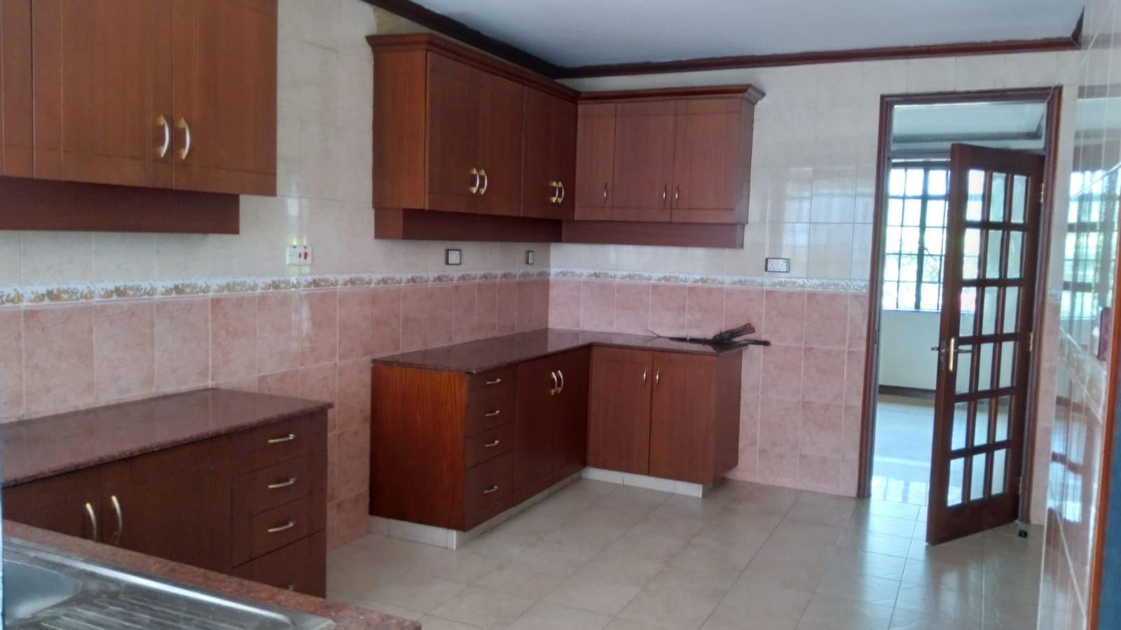 5 Bedroom Townhouse in Lavington/Westlands area