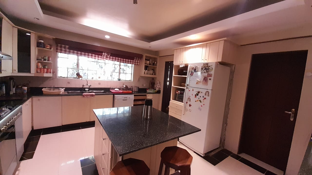 5 BEDROOM TOWNHOUSE IN LOWER KABETE