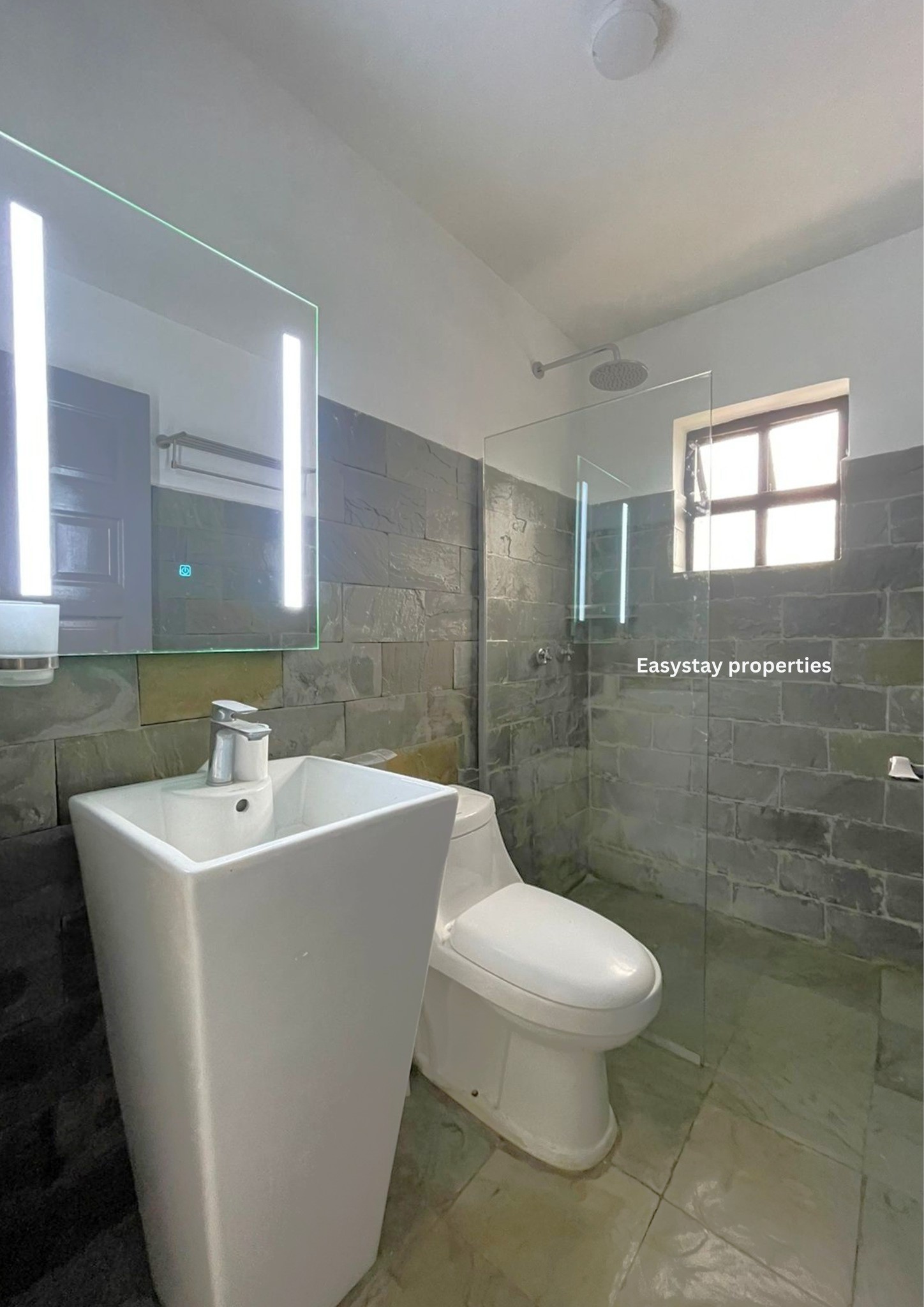 KILIMANI 4 BEDROOM TOWNHOUSE TO RENT