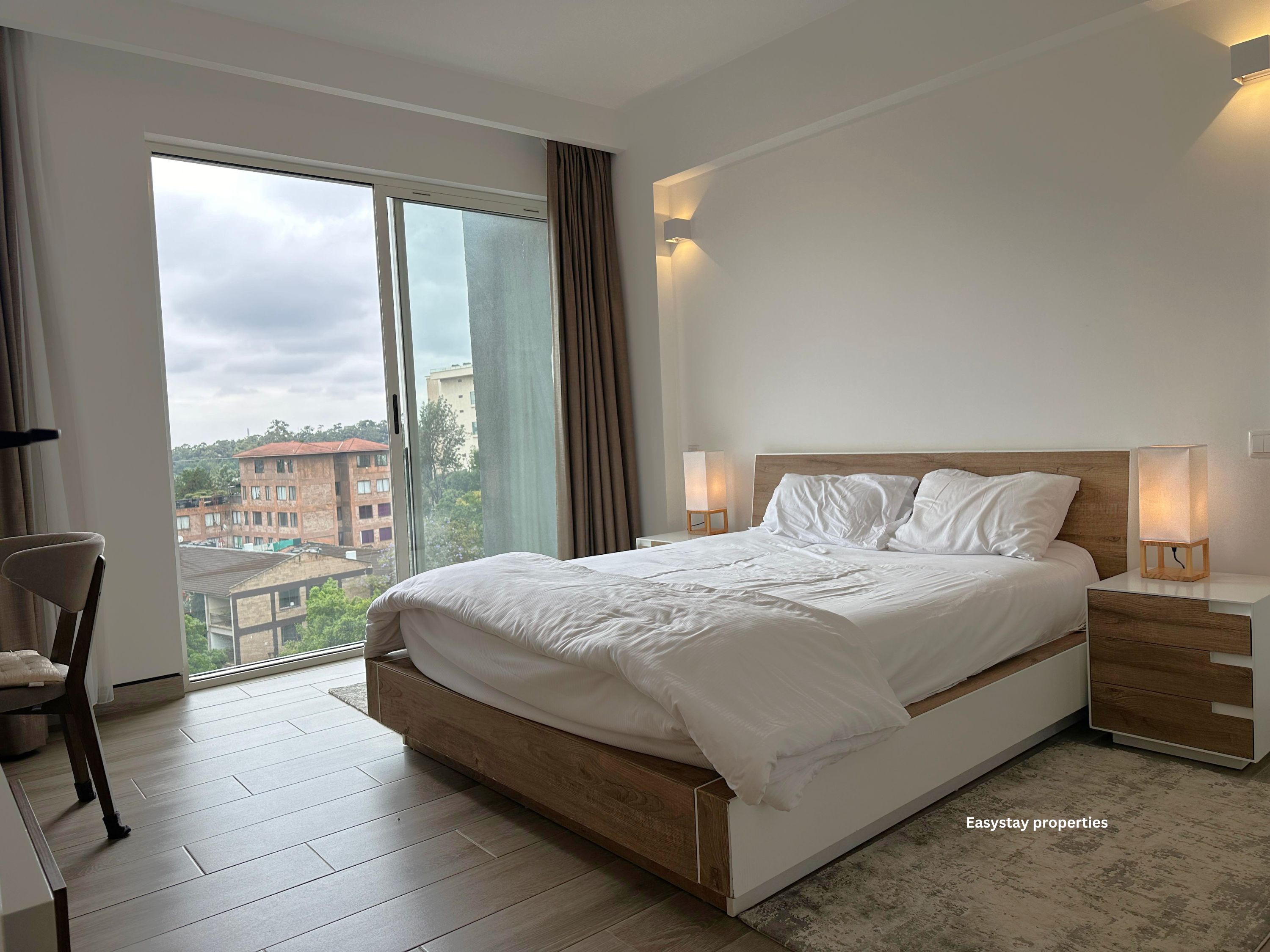 KILIMANI, 2 BEDROOM FURNISHED APARTMENT