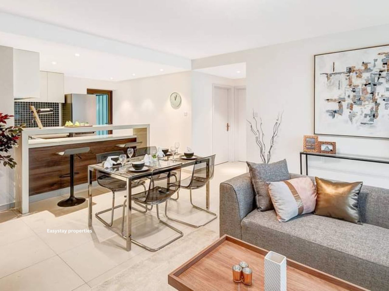 LAVINGTON, 2 BEDROOM APARTMENT FOR SALE (KES 17M Negotiable)