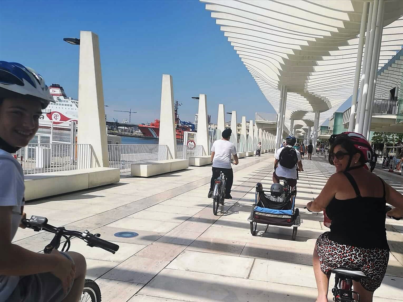 foto de bicicletas eléctricas en Malaga