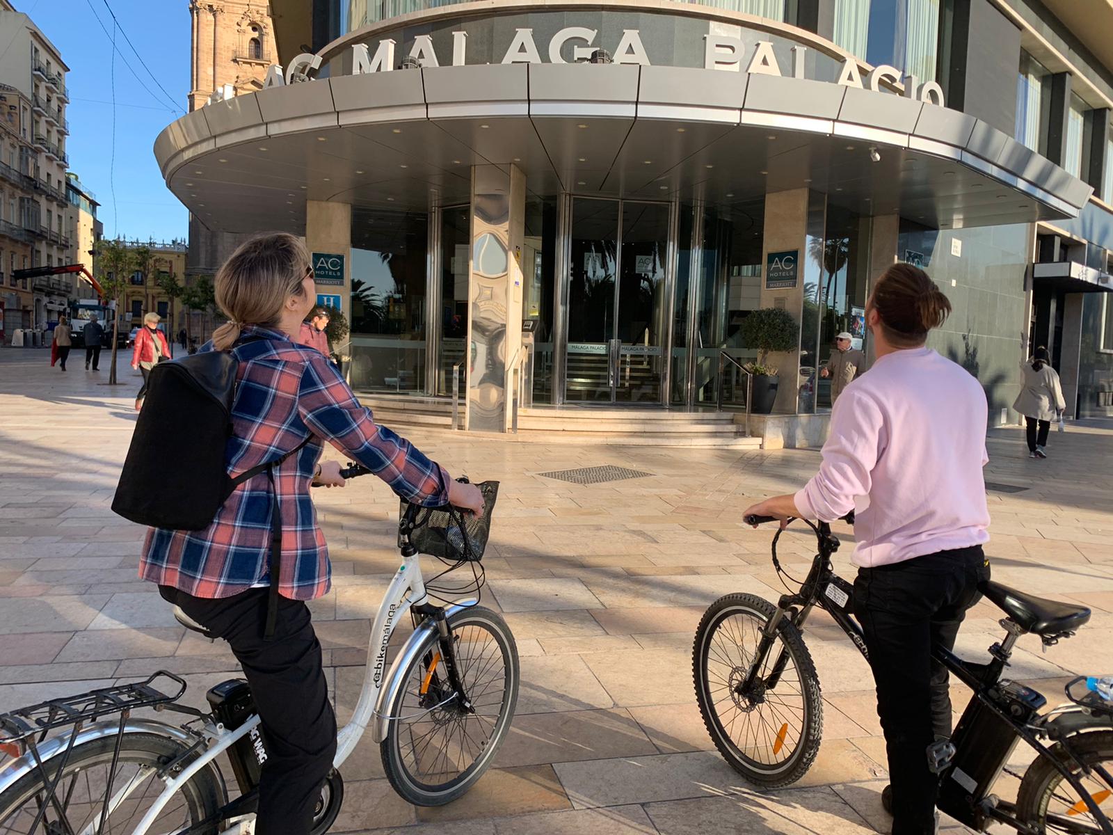 foto de bicicletas eléctricas en Malaga