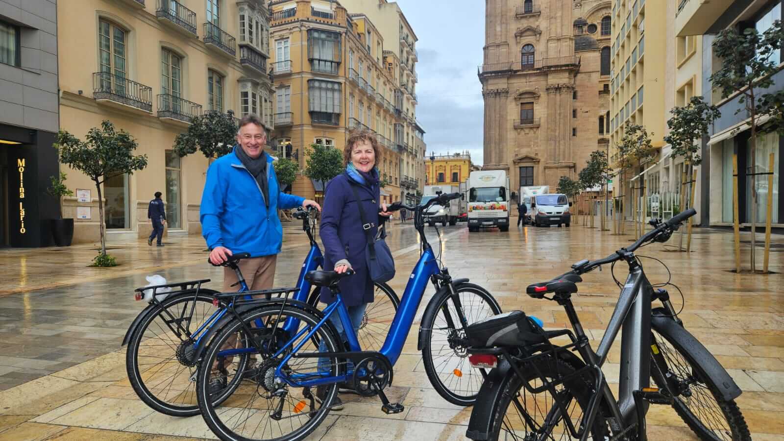 foto de bicicletas eléctricas en Malaga