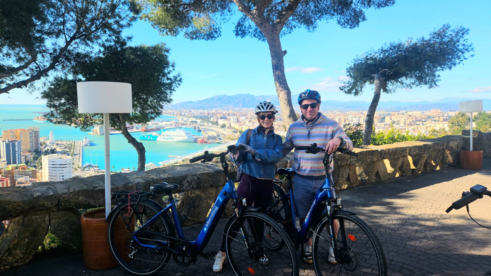 foto de bicicletas eléctricas en Malaga