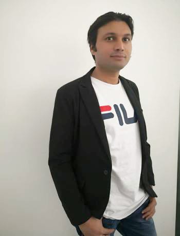 About 18 raheel